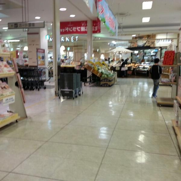 Photo taken at イオン 小牧店 by 局好き on 4/13/2013