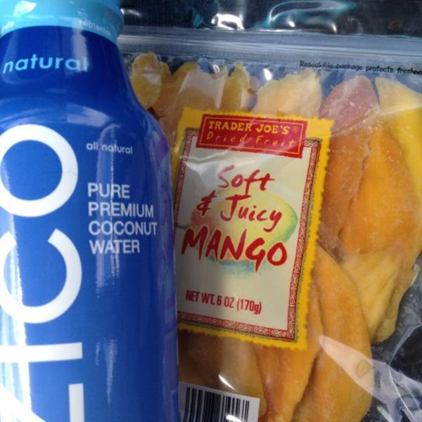 Photo taken at Trader Joe's by Rachel H. on 3/30/2012-美国加利福尼亚州费利蒙淘金路39324 Photo taken at Trader Joe's by Rachel H. on 3/30/2012