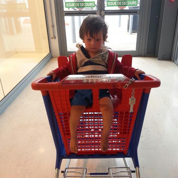 Photo taken at Carrefour by Jamilly F. on 5/19/2014