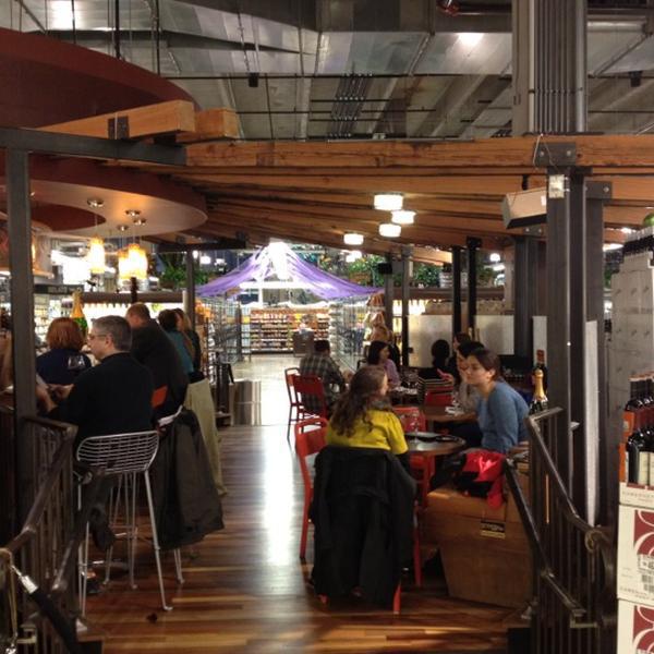 Photo taken at Whole Foods Market by Ryan L. on 10/27/2011-美国芝加哥金斯伯里街1550 Photo taken at Whole Foods Market by Ryan L. on 10/27/2011