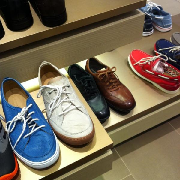 Photo taken at 롯데마트 (Lotte Mart) by Seong-Lin R. on 7/4/2012-首尔特别市江西区南二环路93乐天超市 Photo taken at 롯데마트 (Lotte Mart) by Seong-Lin R. on 7/4/2012