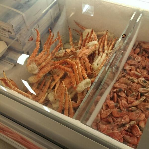 Photo taken at Meny by Montri T. on 1/7/2015