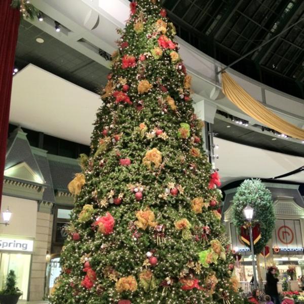 Photo taken at Carrefour Laval by Gen P. on 12/3/2011