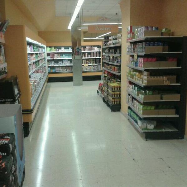 Photo taken at Mercadona by AE on 5/14/2012