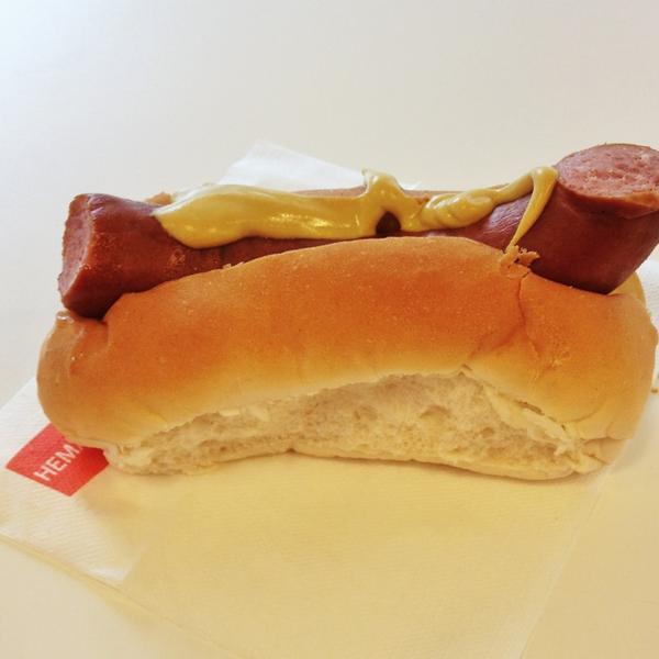 Photo taken at HEMA by Dee-Dee D. on 9/19/2013-荷兰阿姆斯特丹费迪南德波尔93-93A Photo taken at HEMA by Dee-Dee D. on 9/19/2013