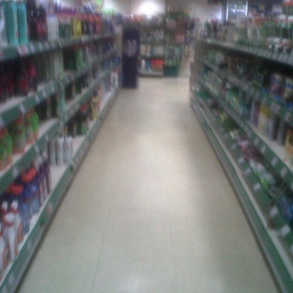 Photo taken at Supermercado El Corte Inglés by Natuka D. on 3/18/2013