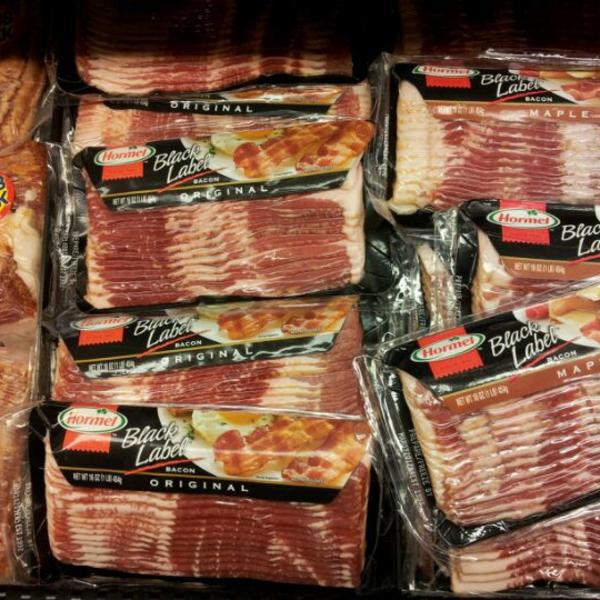 Photo taken at Wegmans by Brian M. on 12/19/2011-美国纽约州罗彻斯特莱尔大道2301 Photo taken at Wegmans by Brian M. on 12/19/2011