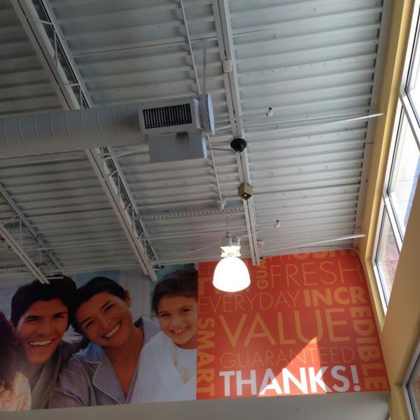 Photo taken at ALDI by Tiffany A. on 1/25/2013-美国佛罗里达州佛罗里达克利尔沃特美国公路24756号ALDI超市 Photo taken at ALDI by Tiffany A. on 1/25/2013