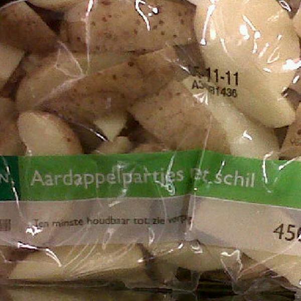 Photo taken at PLUS by Paula B. on 10/30/2011-荷兰弗莱福兰省阿尔梅勒维姆侃广场2号 Photo taken at PLUS by Paula B. on 10/30/2011