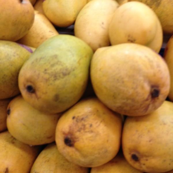 Photo taken at Whole Foods Market by MiniME on 4/23/2012-加尼福尼亚蒙特雷德尔蒙特康涅狄格800(在穆拉斯大道) Photo taken at Whole Foods Market by MiniME on 4/23/2012