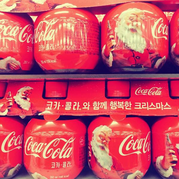 Photo taken at 이마트 (E-Mart) by So E. B. on 12/21/2014-庆尚北道浦项北区188易买得超市 Photo taken at 이마트 (E-Mart) by So E. B. on 12/21/2014