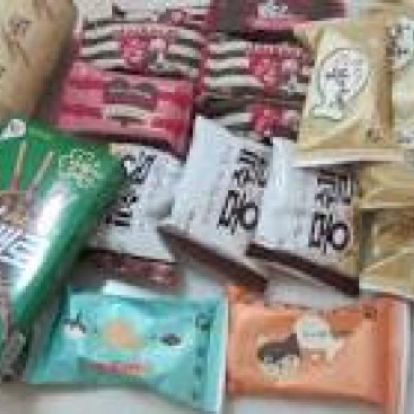 Photo taken at 롯데마트 LOTTE MART by JM L. on 2/21/2014