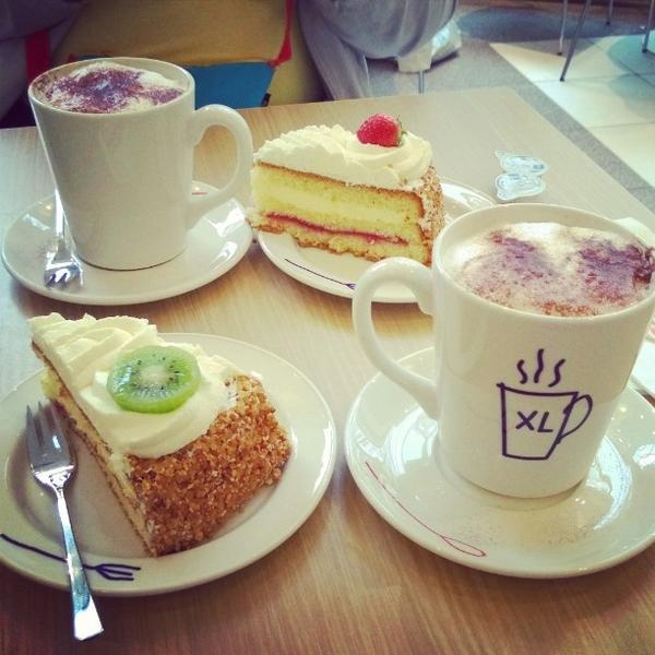 Photo taken at HEMA by Eugene E. on 5/8/2014