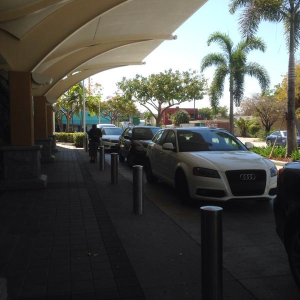 Photo taken at Publix by Luiz C. on 4/27/2014