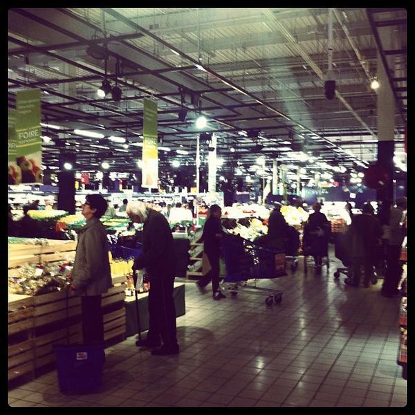 Photo taken at Carrefour by Mathieu R. on 10/30/2012-法国诺尔省尼斯迪格尼路 Photo taken at Carrefour by Mathieu R. on 10/30/2012
