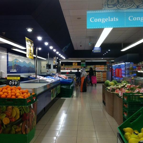 Photo taken at Mercadona by David on 6/6/2014