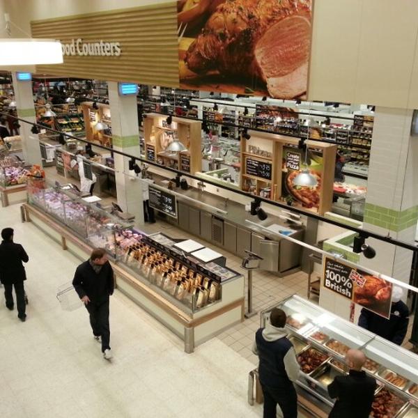 Photo taken at Tesco by Robby Y. on 12/27/2012