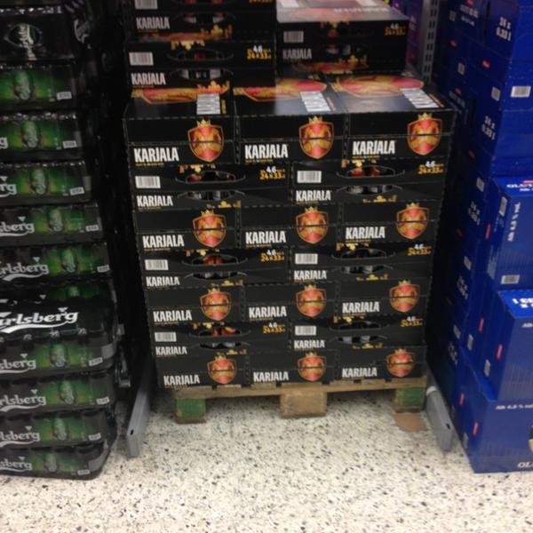 Photo taken at K-citymarket by Lauri O. on 2/27/2013-新地区万塔司克思路3 Photo taken at K-citymarket by Lauri O. on 2/27/2013