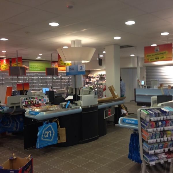 Photo taken at Albert Heijn by Philip G. on 11/4/2013-荷兰北荷兰省阿姆斯特丹简艾乌尔特森街24 Photo taken at Albert Heijn by Philip G. on 11/4/2013