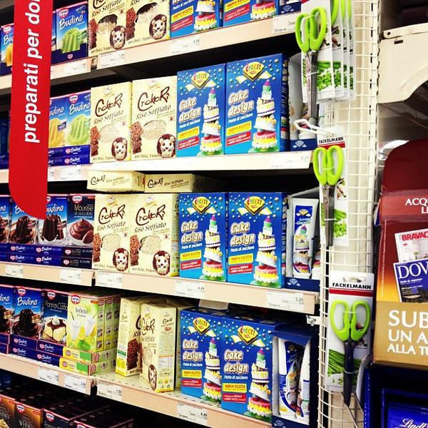 Photo taken at Auchan by Giusy V. on 11/26/2012-意大利普利亚卡萨马西玛诺伊卡塔罗路2 Photo taken at Auchan by Giusy V. on 11/26/2012