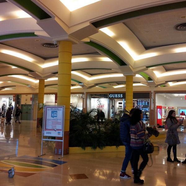 Photo taken at Auchan by Leonardo S. on 1/18/2014-意大利普利亚卡萨马西玛诺伊卡塔罗路2 Photo taken at Auchan by Leonardo S. on 1/18/2014