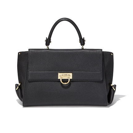 正品直邮Ferragamo/菲拉格慕2016新款女包时尚斜挎包手提包21D543 正品直邮Ferragamo/菲拉格慕2016新款女包时尚斜挎包手提包21D543