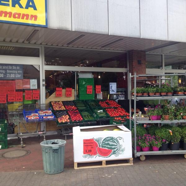 Photo taken at Edeka by Марина Б. on 6/3/2014