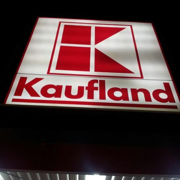 Photo taken at Kaufland by Passi B. on 12/11/2012-德国柏林王宫大街85 Photo taken at Kaufland by Passi B. on 12/11/2012