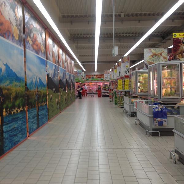 Photo taken at Kaufland by Aga on 4/12/2013-德国柏林王宫大街85 Photo taken at Kaufland by Aga on 4/12/2013