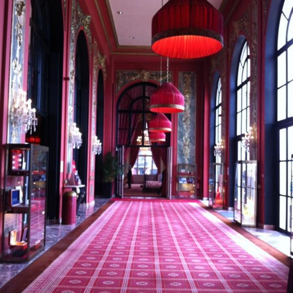 Photo taken at Casino Barrière de Deauville by Birkii ♥. on 5/8/2012