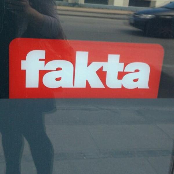 Photo taken at Fakta by Louise R. on 7/4/2012