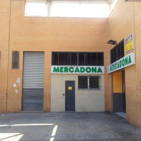 Photo taken at Mercadona by Sergio G. on 5/9/2014