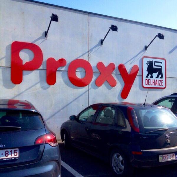 Photo taken at Proxy Delhaize by Elien Lievens on 5/16/2014