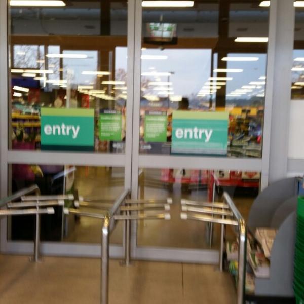 Photo taken at Countdown by Nik K. on 8/3/2014