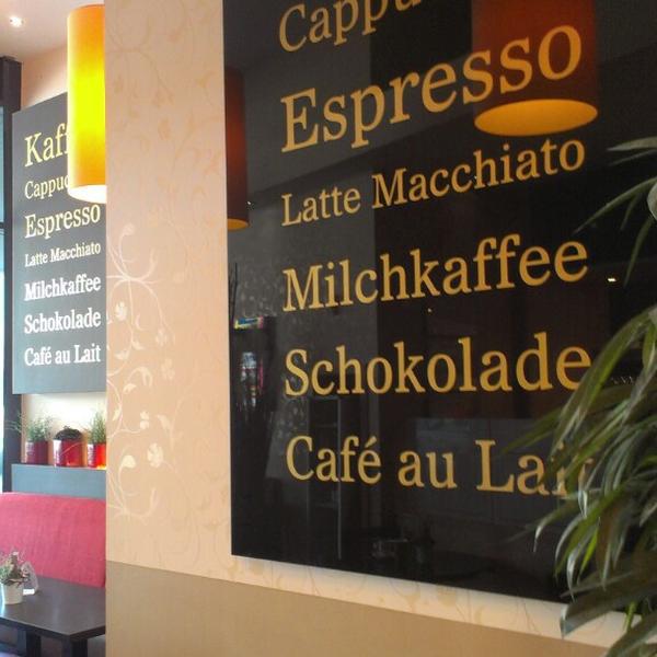 Photo taken at Edeka Aktiv Markt Reimann by conilon p. on 8/6/2014