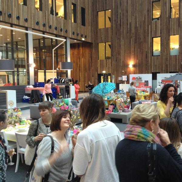 Photo taken at HEMA Hoofdkantoor by Amaury V. on 1/31/2013-荷兰阿姆斯特丹林肯路10号 Photo taken at HEMA Hoofdkantoor by Amaury V. on 1/31/2013