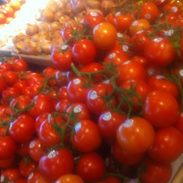 Photo taken at Whole Foods Market by ANNA S. on 4/8/2013-德克萨斯州舒格兰市西南高速路15900号 Photo taken at Whole Foods Market by ANNA S. on 4/8/2013