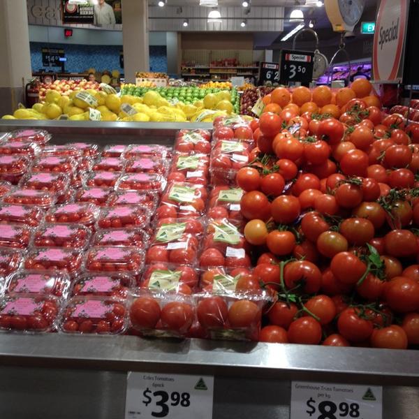 Photo taken at Coles by Arief Mulya R. on 8/11/2014
