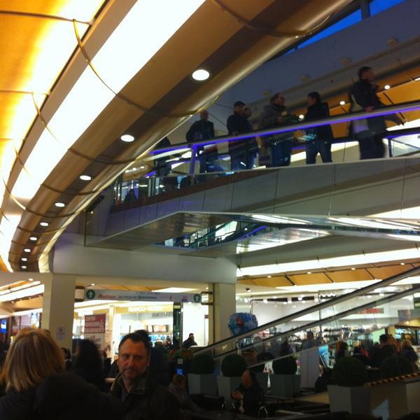 Photo taken at Auchan by Little B. on 3/24/2013-意大利威尼斯唐托萨托街22 Photo taken at Auchan by Little B. on 3/24/2013