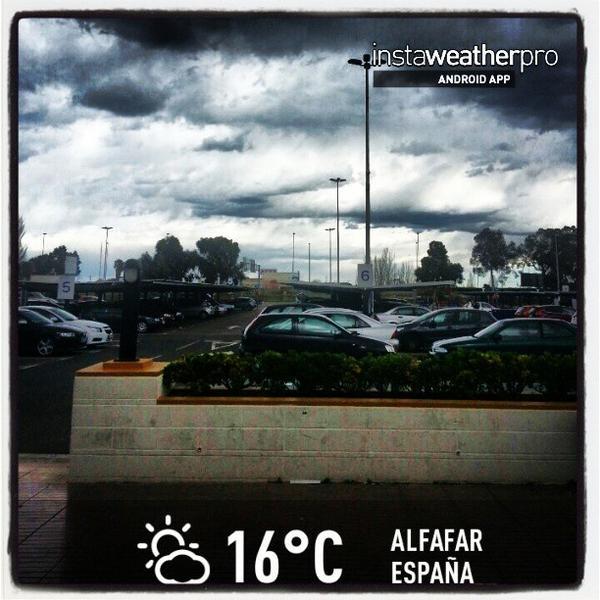 Photo taken at Carrefour Alfafar by Agustin G. on 4/6/2013-西班牙巴伦西亚阿尔法法尔拉阿布费拉大道 Photo taken at Carrefour Alfafar by Agustin G. on 4/6/2013