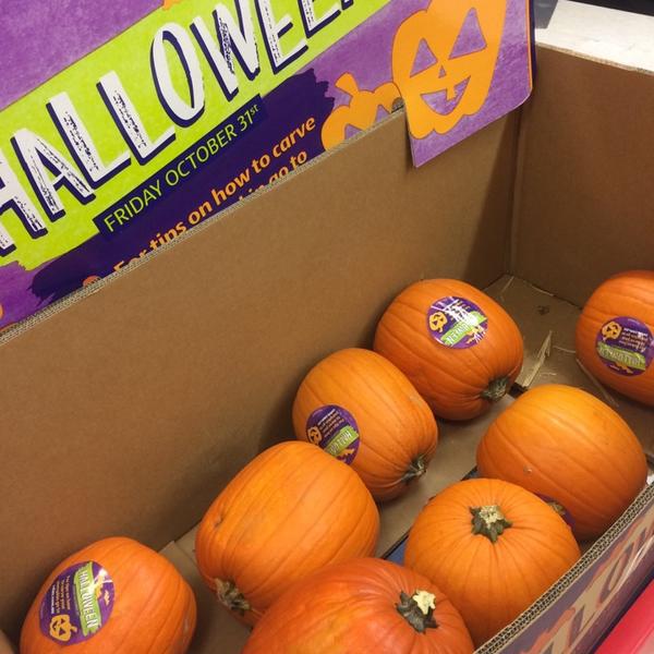 Photo taken at Coles by Yippie Yip on 10/20/2014