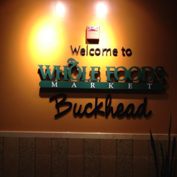 Photo taken at Whole Foods Market by Nina W. on 5/19/2012-佐治亚州亚特兰大市百步码头路西北(在安德鲁斯西北)77 Photo taken at Whole Foods Market by Nina W. on 5/19/2012