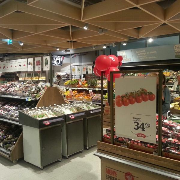 Photo taken at Meny by Karolina K. on 8/22/2013