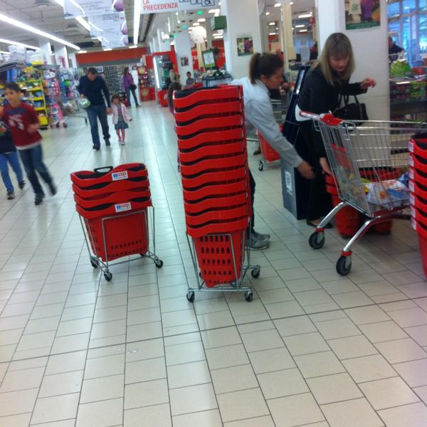 Photo taken at Coop Superstore by S C. on 4/23/2013-意大利特伦蒂诺-上阿迪杰特伦托迪盖斯柏瑞街1 Photo taken at Coop Superstore by S C. on 4/23/2013