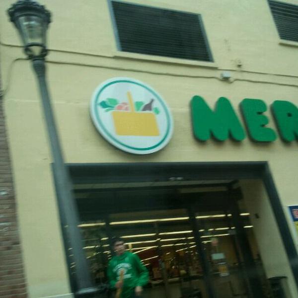 Photo taken at Mercadona by Manuel B. on 10/27/2011