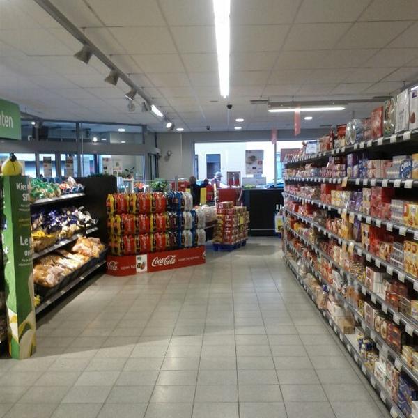Photo taken at Proxy Delhaize by Sam D. on 9/29/2012