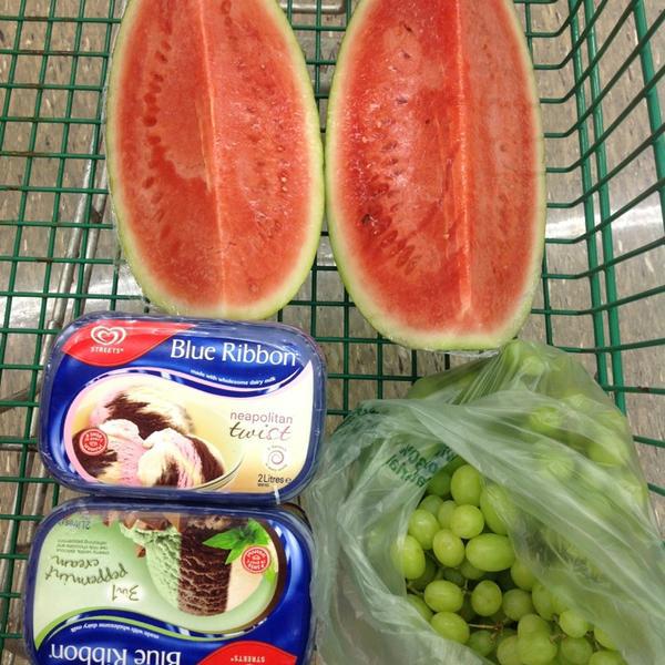 Photo taken at Woolworths by Raymond Z. on 1/31/2013