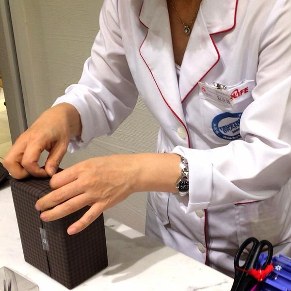 Photo taken at SSG Food Market by Jimil B. on 9/6/2014-釜山海云台区海云台海边路1408 SSG食品超市 Photo taken at SSG Food Market by Jimil B. on 9/6/2014