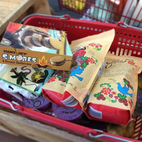 Photo taken at Trader Joe's by Chad on 8/23/2014-南卡莱罗纳州查尔斯顿市芒特普莱森特约翰尼多兹大道401号 Photo taken at Trader Joe's by Chad on 8/23/2014