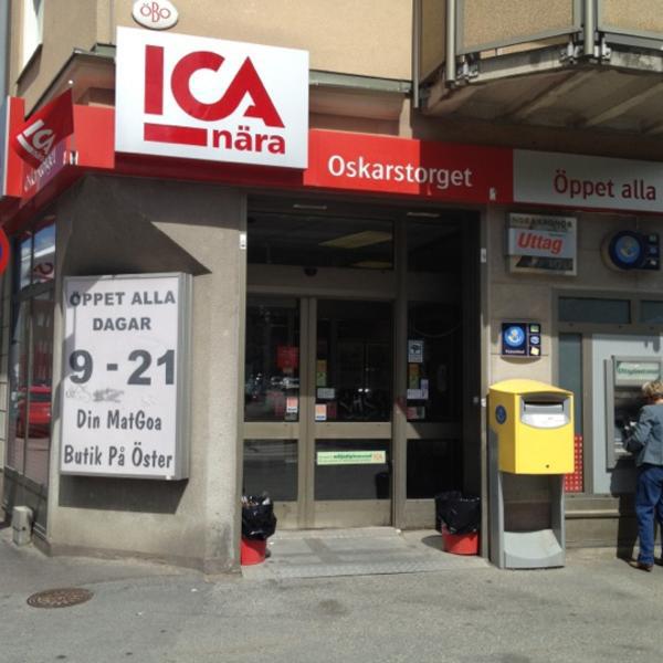 Photo taken at ICA nära Oskarstorget by Darran C. on 6/8/2012